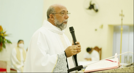 FALECEU AOS 51 ANOS DE IDADE O PADRE CARLOS AFONSO DA SILVA LIMA.